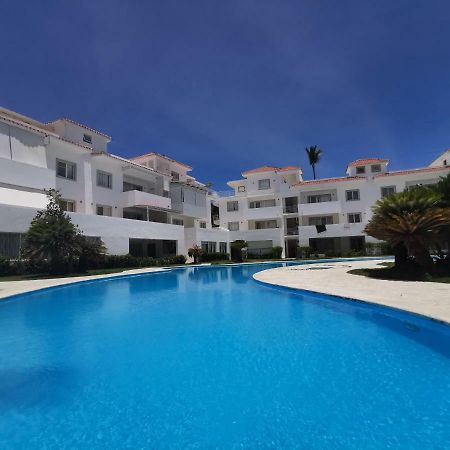 Las Terrazas Deluxe Pool Beach Club & Spa ปุนตากานา ภายนอก รูปภาพ